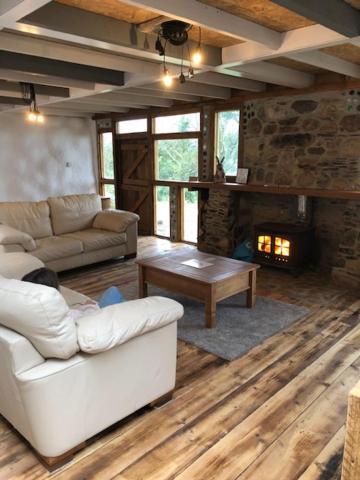 Rabbits 1Or 2 Bedroom Hobbit Style Hillset Earthen Dartmoor Eco Home South Brent Buitenkant foto