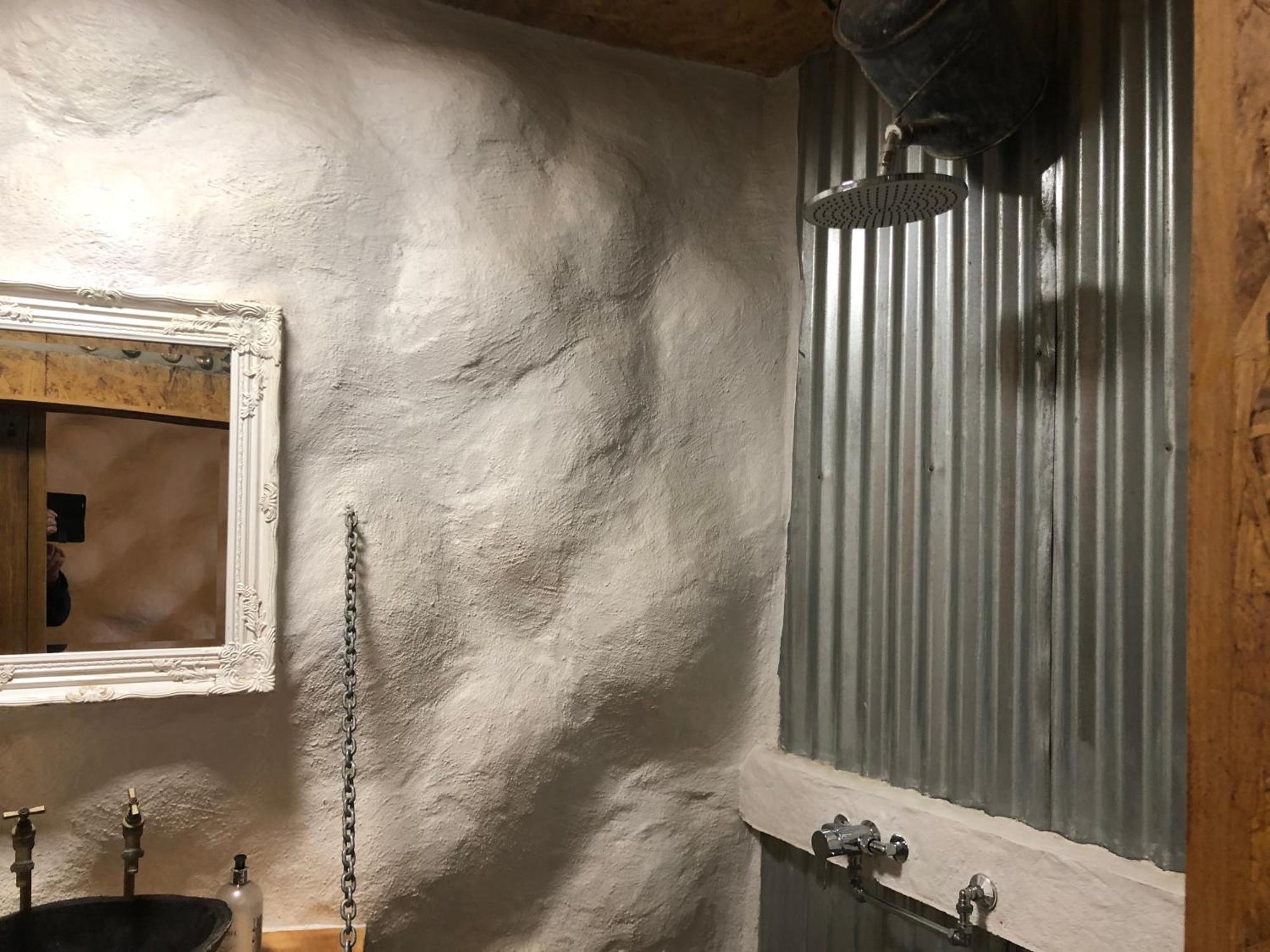 Rabbits 1Or 2 Bedroom Hobbit Style Hillset Earthen Dartmoor Eco Home South Brent Buitenkant foto