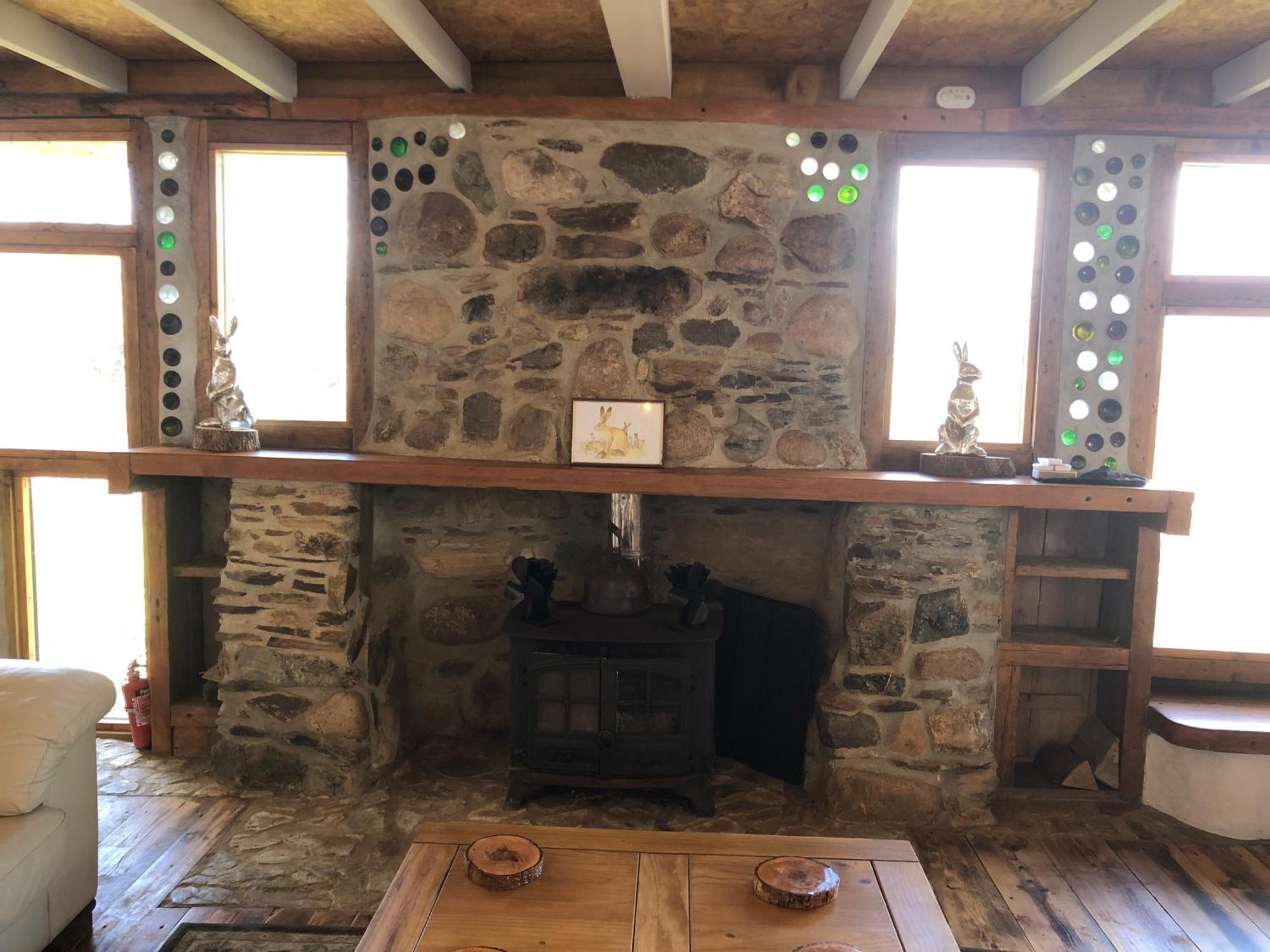 Rabbits 1Or 2 Bedroom Hobbit Style Hillset Earthen Dartmoor Eco Home South Brent Buitenkant foto